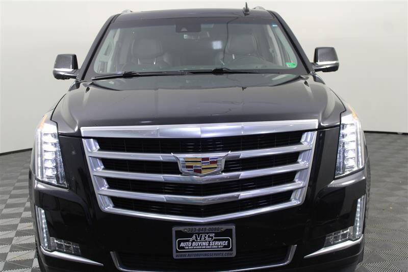 2018 Cadillac Escalade ESV Luxury