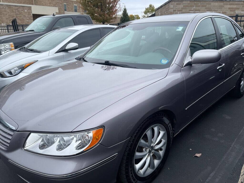 2006 Hyundai Azera for sale at ENZO AUTO in Parma, OH