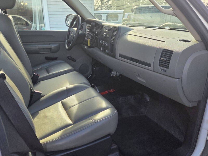 2009 Chevrolet Silverado 2500HD Work Truck