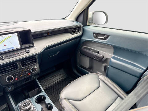 2023 Ford Maverick Lariat