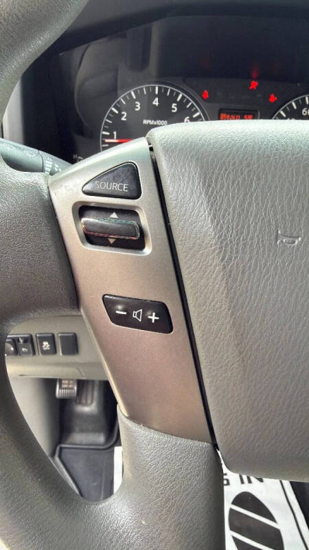 2014 Nissan NV