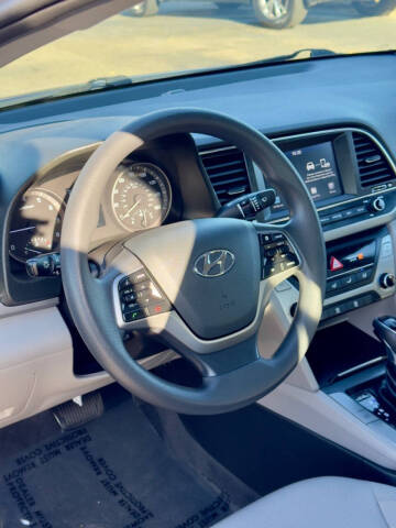 2018 Hyundai Elantra