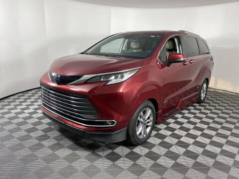 2021 Toyota Sienna Limited 7-Passenger