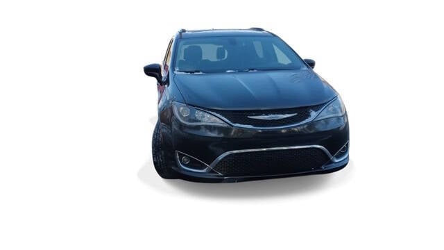 2017 Chrysler Pacifica for sale at Bowman Auto Center in Clarkston, MI