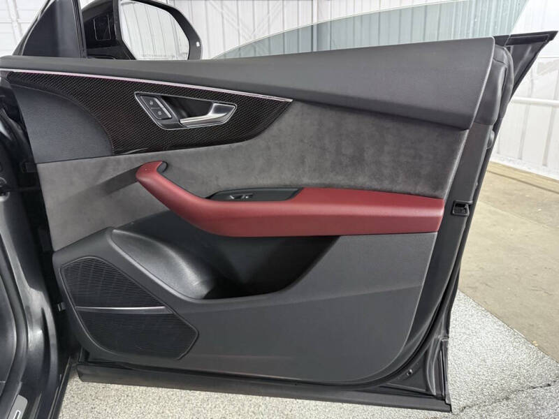 2021 Audi SQ8 4.0T quattro Premium Plus