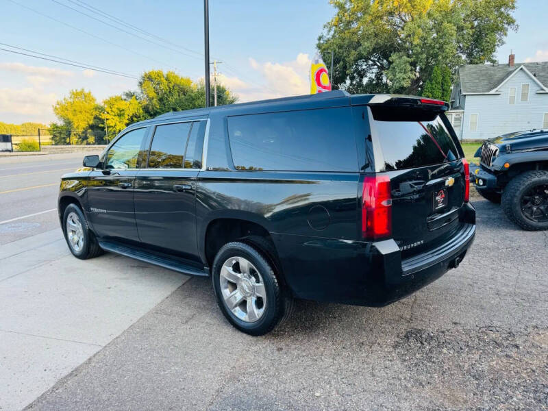 2016 Chevrolet Suburban LT