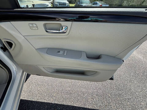 2010 Cadillac DTS Premium Collection