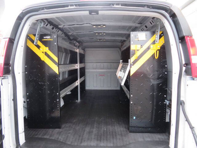 2021 Chevrolet Express 2500