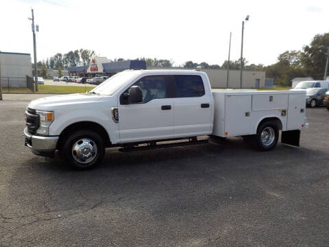 2021 Ford F-350 Super Duty for sale at Young's Motor Company Inc. in Benson NC