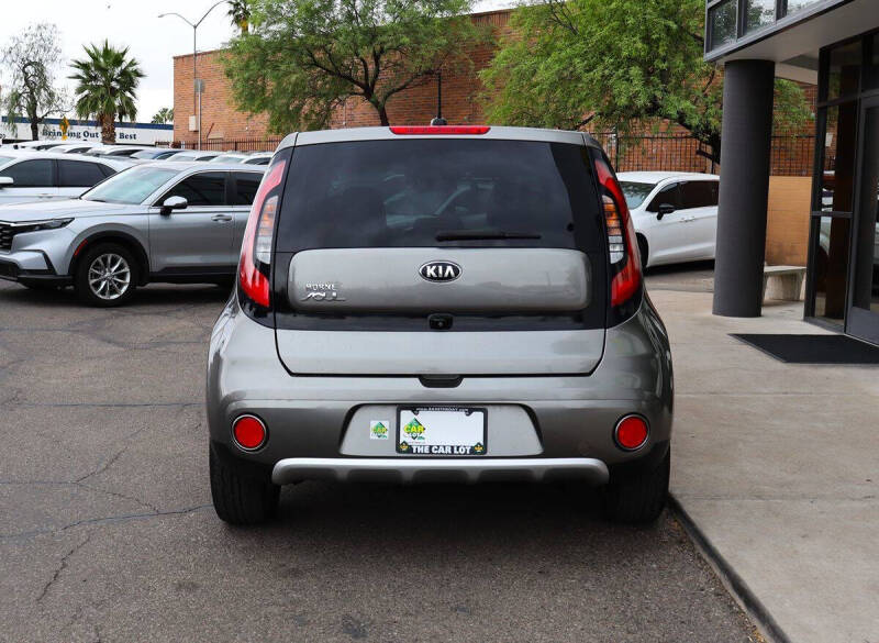 2018 Kia Soul +