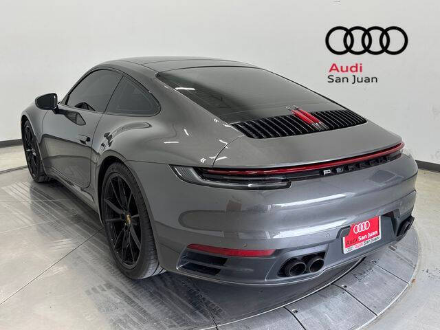 2021 Porsche 911 Carrera