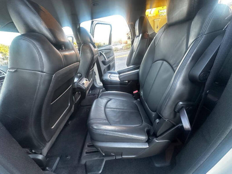 2012 GMC Acadia SLT-1