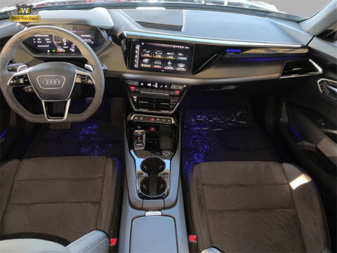 2022 Audi e-tron GT quattro Prestige