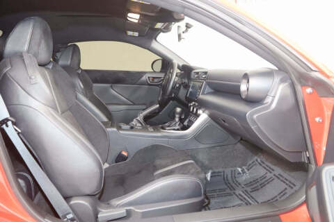 2024 Toyota GR86 Premium