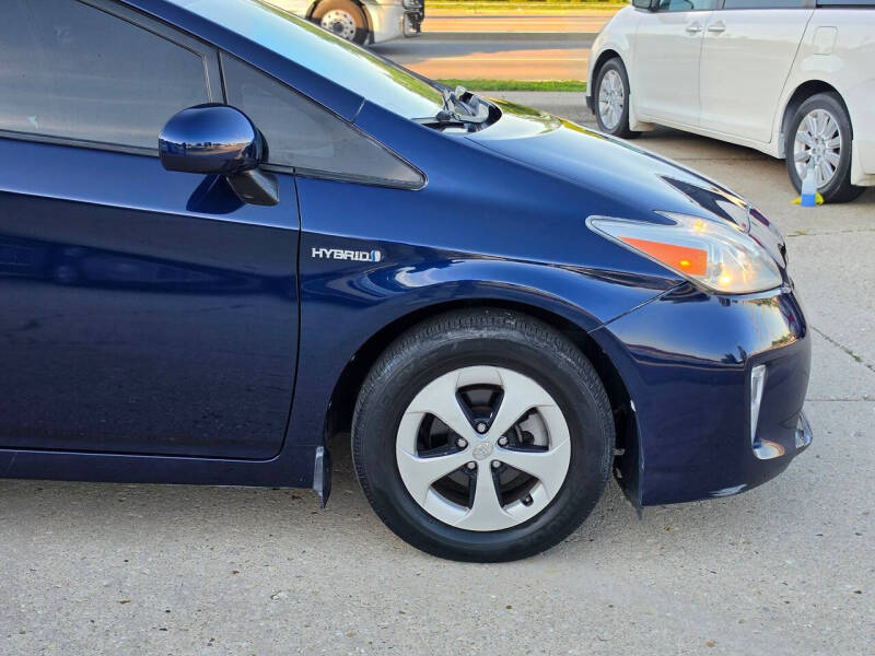 2012 Toyota Prius Two