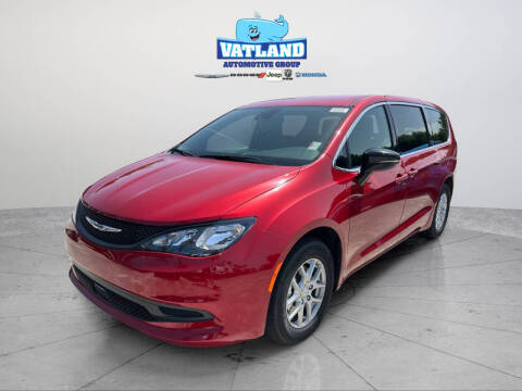 2027 Chrysler Pacifica LX