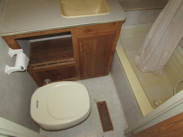 1998 Damon HORNET 31F