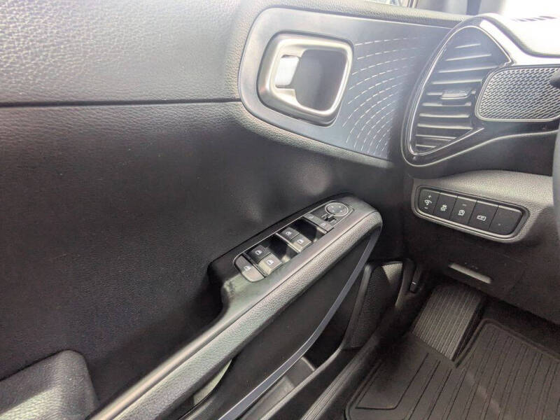 2023 Kia Soul EX