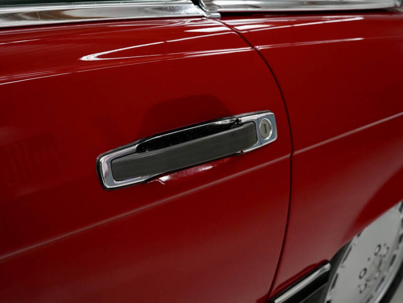 1988 Mercedes-Benz 560-Class 560 SL