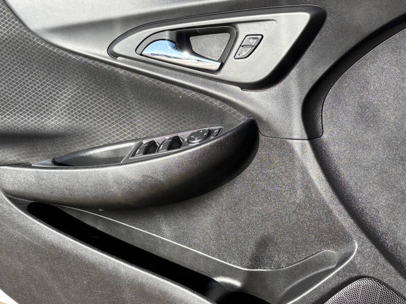 2024 Chevrolet Malibu LS