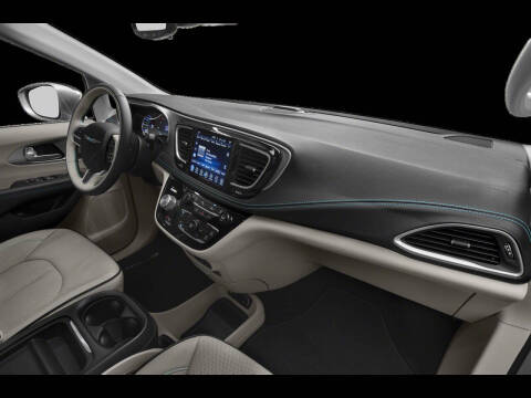 2017 Chrysler Pacifica Hybrid Platinum