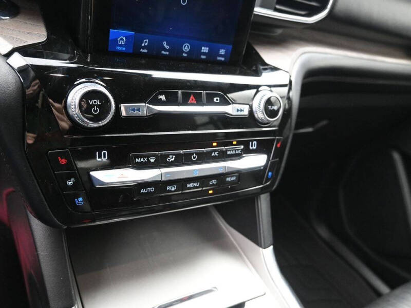 2021 Ford Explorer Platinum