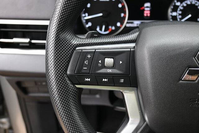 2025 Mitsubishi Outlander ES