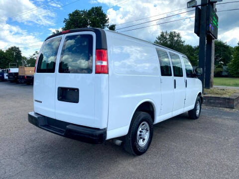 2019 Chevrolet Express 2500