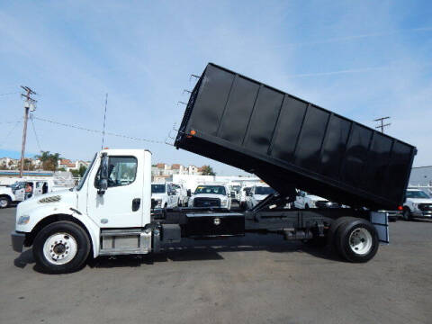2015 Freightliner M2 106