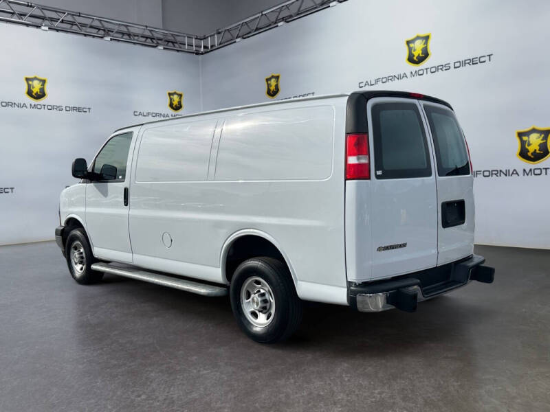 2023 Chevrolet Express 2500