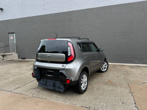 2016 Kia Soul +
