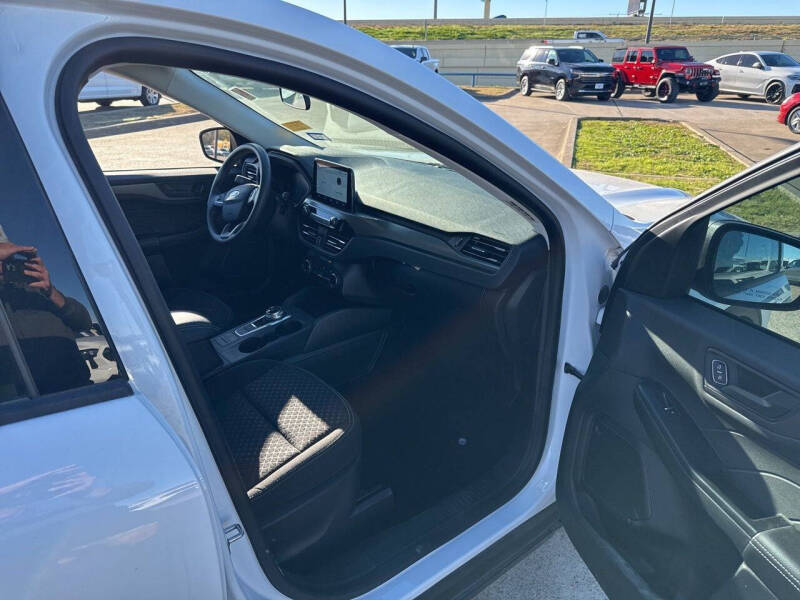 2025 Ford Escape Active