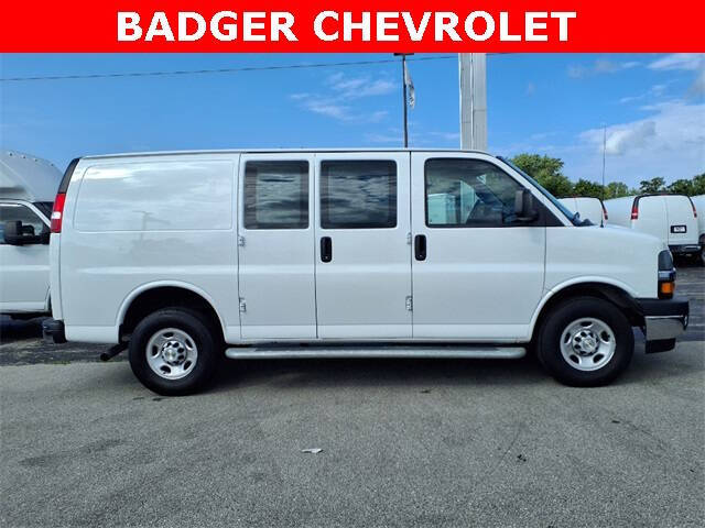 2023 Chevrolet Express 2500