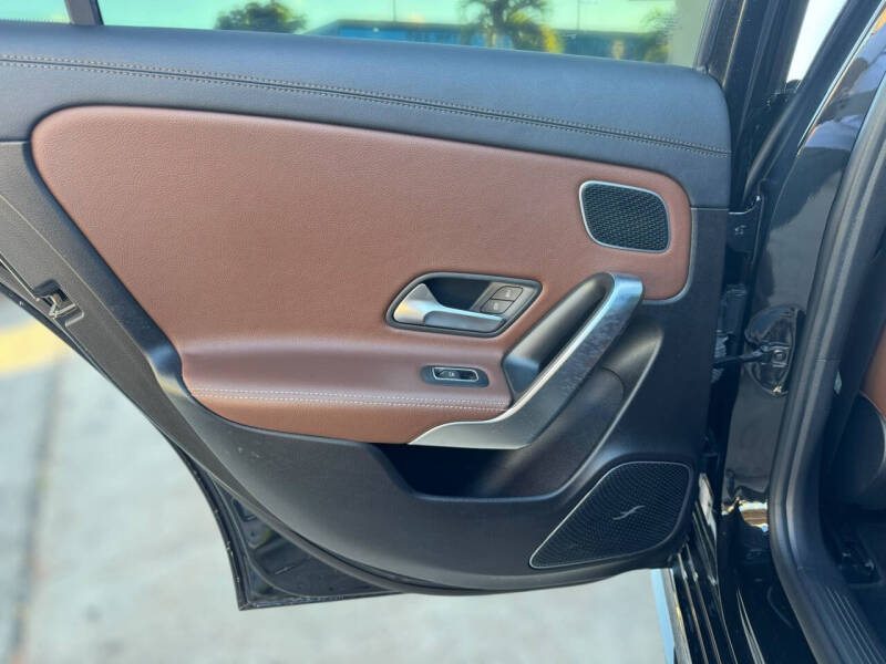 2019 Mercedes-Benz A-Class A 220