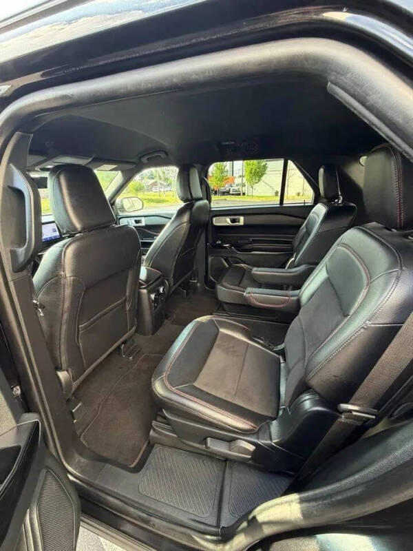 2023 Ford Explorer ST-Line