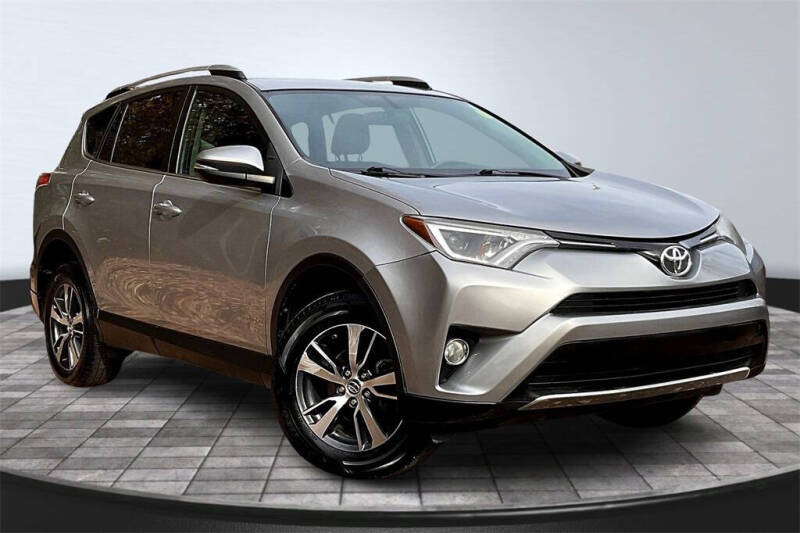 2016 Toyota RAV4 XLE