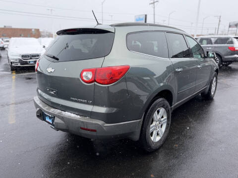 2011 Chevrolet Traverse LT