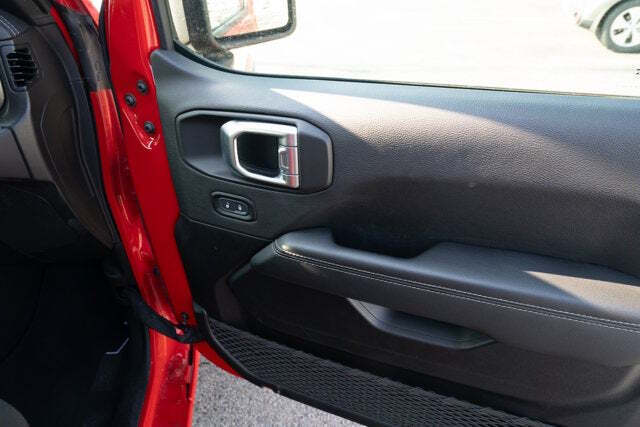 2023 Jeep Gladiator Overland