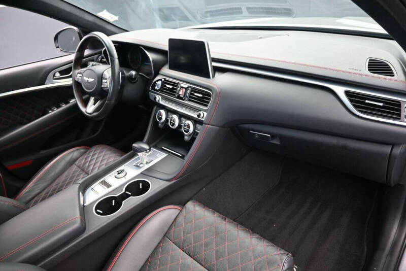 2021 Genesis G70