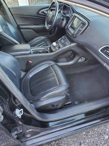 2015 Chrysler 200 C