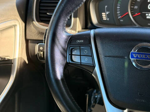 2017 Volvo S60 T5 Dynamic