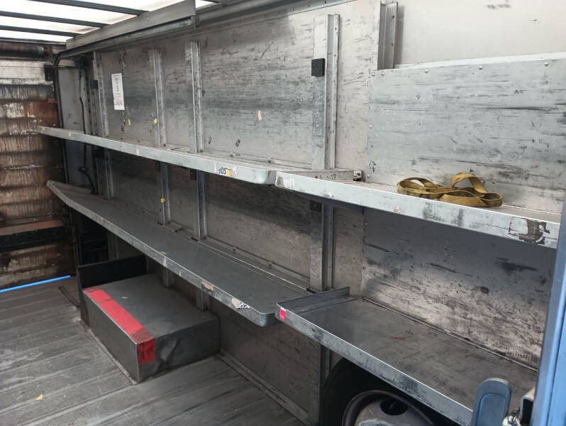 2001 Freightliner MT45 Chassis