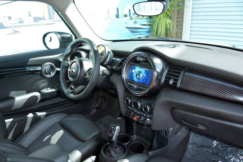 2020 MINI Hardtop 2 Door Cooper S