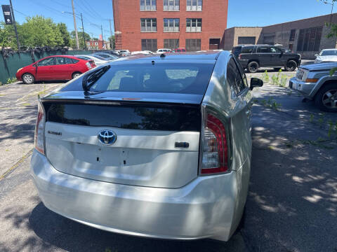 2015 Toyota Prius Two
