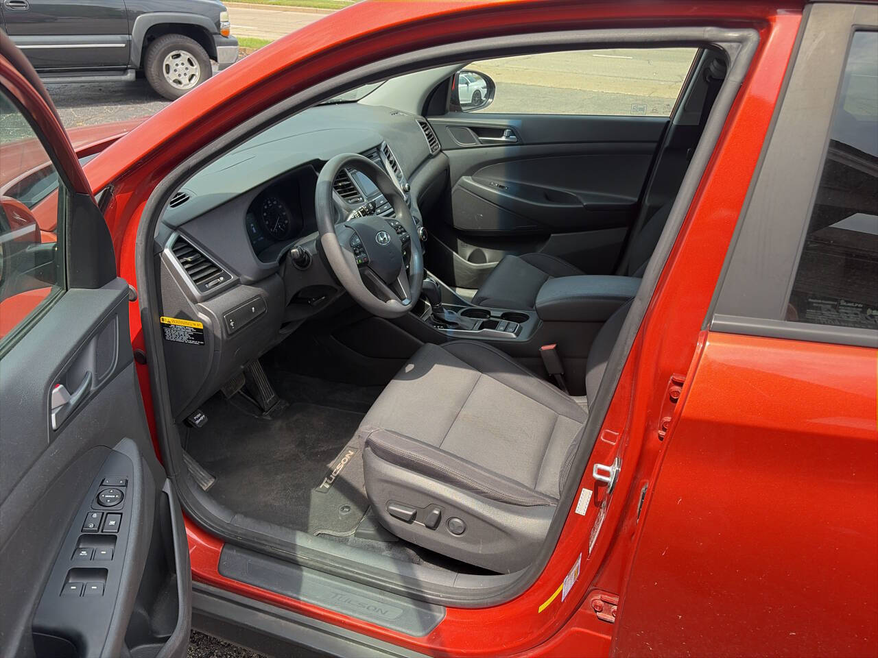 Orange 2016 Hyundai TUCSON SE SE 4dr SUV 12