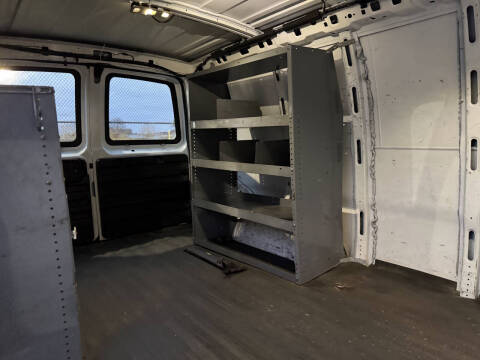 2016 Chevrolet Express 2500