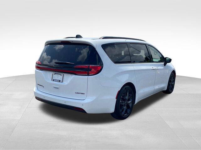 2025 Chrysler Pacifica Limited