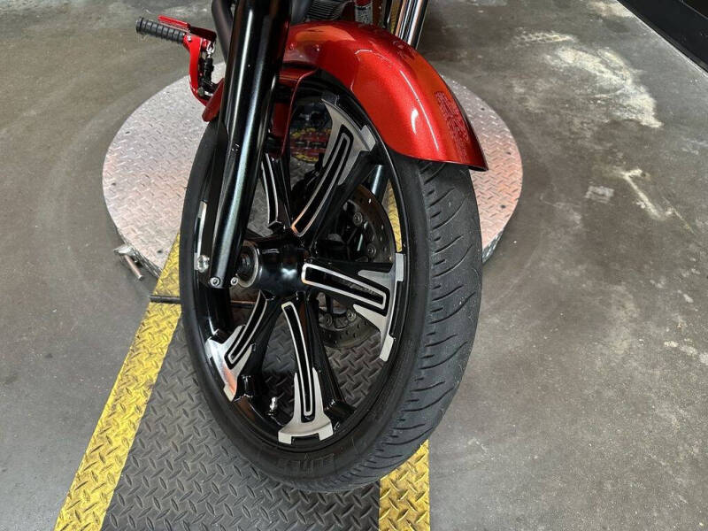 2016 Victory Vegas Sunset Red