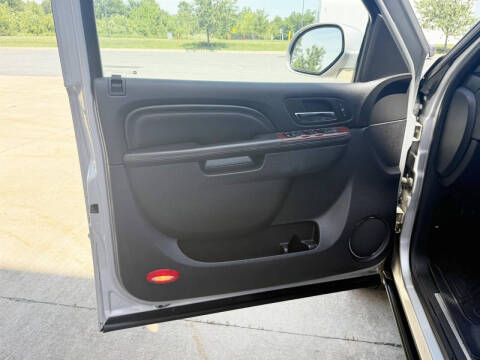 2012 Cadillac Escalade Premium