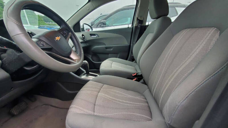 2014 Chevrolet Sonic LT Auto